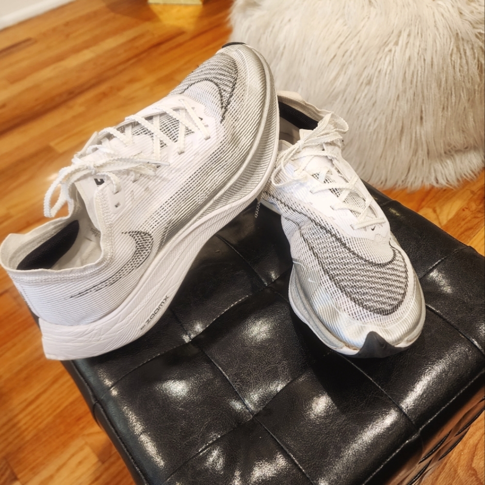 NIKE-Zoom X